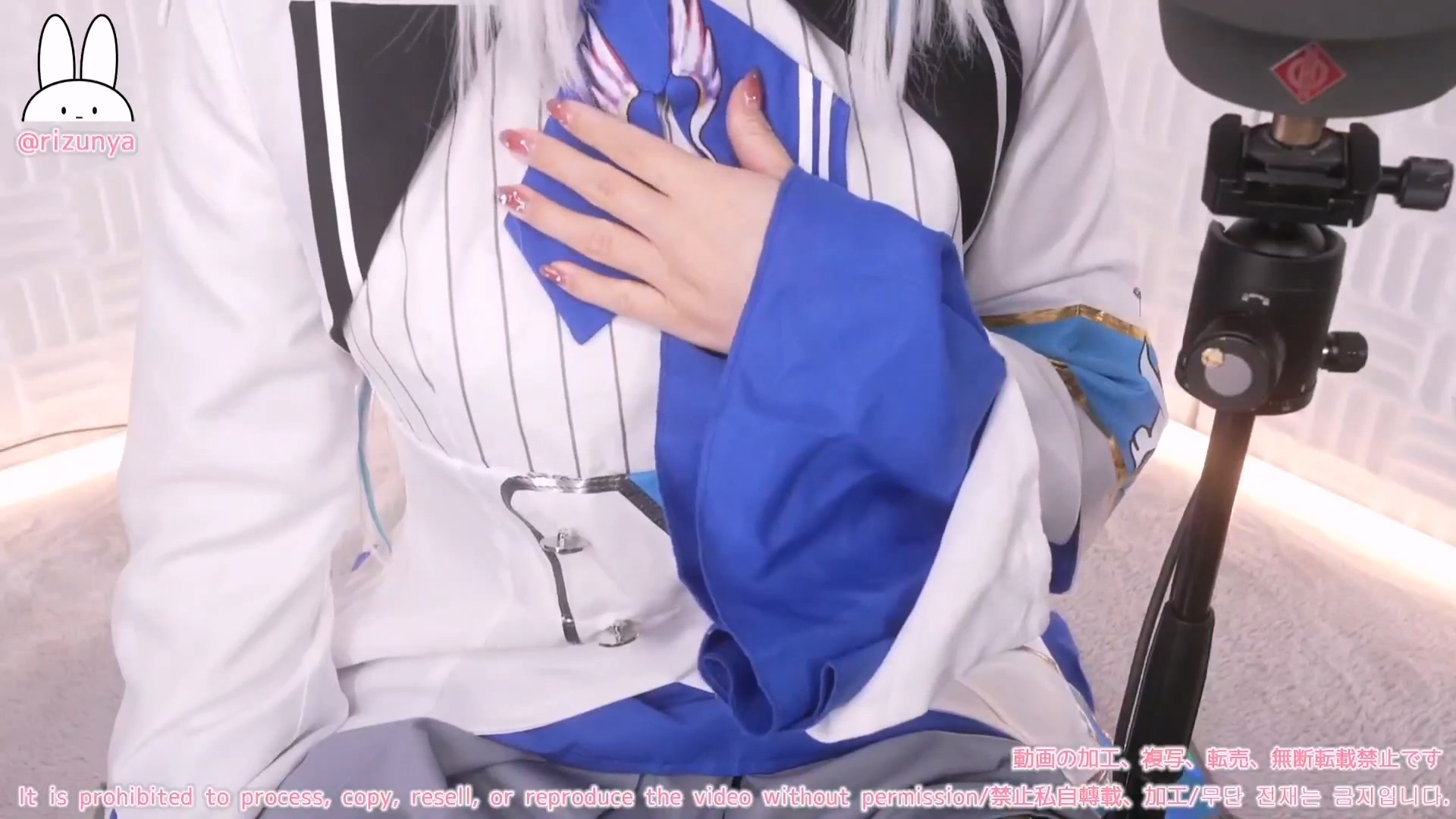 rizunya 用舌头舔耳朵到里面 3GB