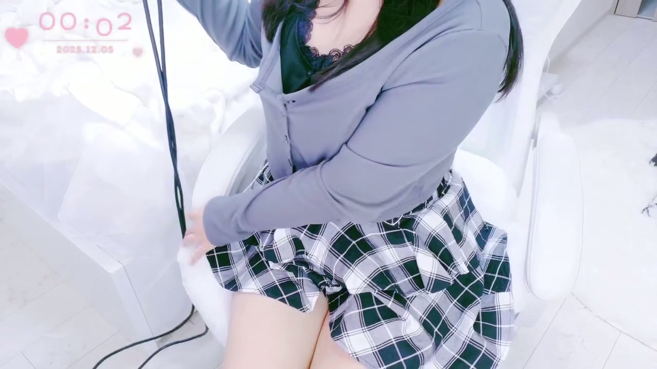 夜世 ASMR有舔耳朵 330MB