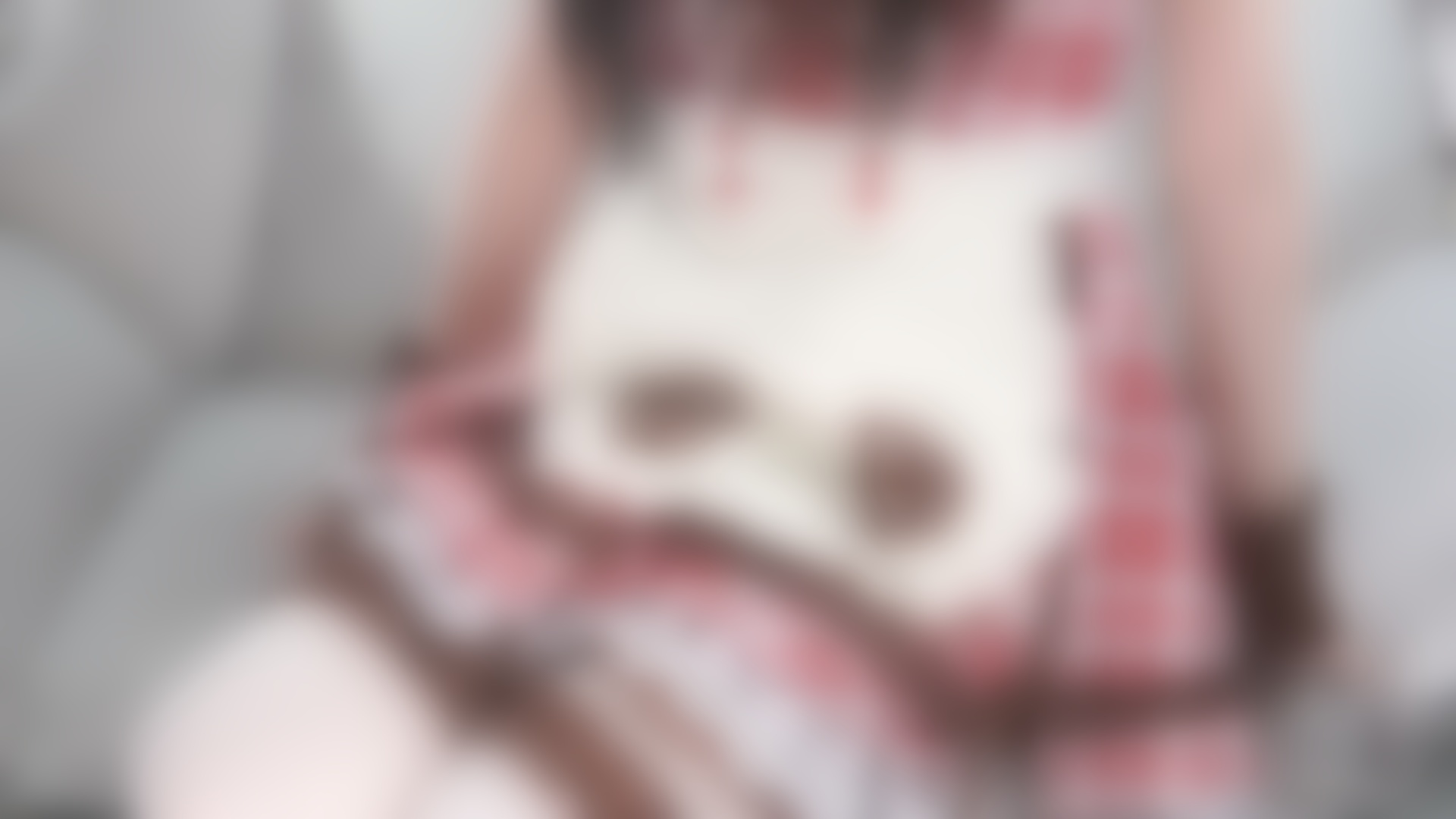 【びっぐらぶプラン限定】?足裏好きに刺され……?チョコレート風メイドさん！?足裏太もも胸元KU100.mp4_20260601_193245.950.jpg 无限大ASMR 专为脚底爱好者设计 1.6GB  第1张