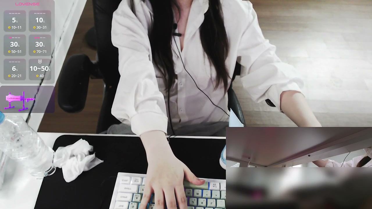 러벤스 섹X머신 첫경험....mp4_20260804_204349.964.jpg 다현 成人玩具 初体验 2.6GB  第1张